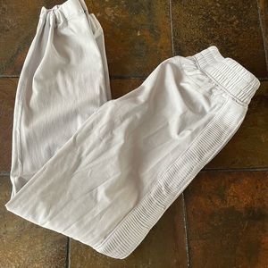 Ivivva Lululemon studio pants size 10 girls